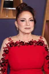 Gloria Estefan - 2025 American Music Awards, Arrivals, Las Vegas