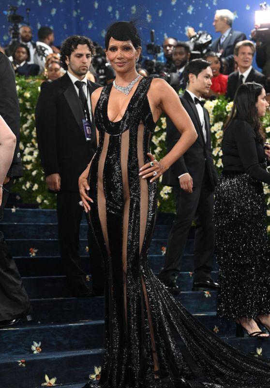 Halle Berry Makes Dramatic Met Gala 2025 Return