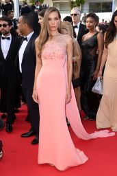 Hana Cross Graces "History of Sound" Premiere in Cannes