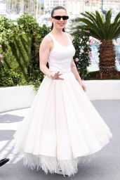 Hayley Atwell Channels Riviera Chic in Cannes