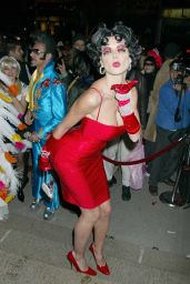 Heidi Klum Channels Betty Boop for Halloween