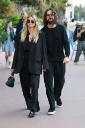 Heidi Klum Rocks Louboutin Loafers in Cannes