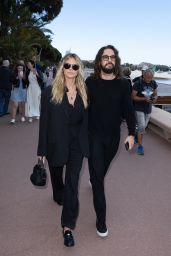 Heidi Klum Rocks Louboutin Loafers in Cannes