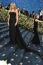 Heidi Klum Wows at Met Gala 2025 in Vetements