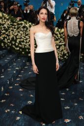 Huma Abedin at Met Gala 2025: Refined Black and White