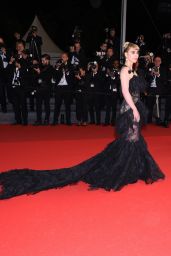 Imogen Poots Makes Statement at Cannes Premiere