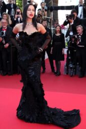 Irina Shayk Embraces Gothic Elegance at Cannes