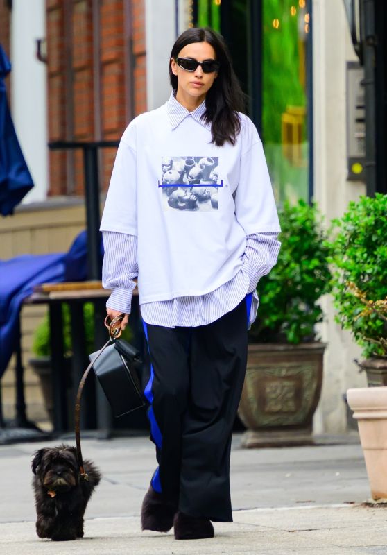 Irina Shayk’s Relaxed Stroll After Met Gala Night