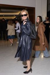 Isabella Ferrari Rocks Martinez Cannes With Tod’s 2025