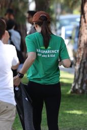 Jennifer Garner’s Mother’s Day Church Visit in LA