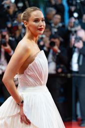 Jennifer Lawrence in Dior at Cannes 2025 Red Carpet