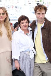 Jennifer Lawrence in Dior at Cannes Photocall – May 18 2025