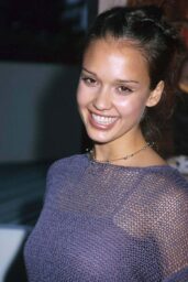 Jessica Alba Attends Big Daddy Premiere in Los Angeles