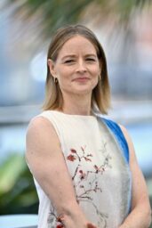 Jodie Foster Debuts "A Private Life" at Cannes 2025