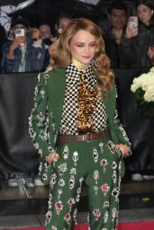 Joey King’s Bold Suit at the 2025 Met Gala