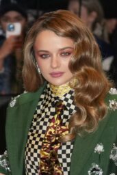 Joey King’s Bold Suit at the 2025 Met Gala