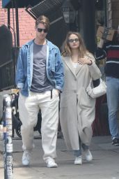 Joey King & Steve Piet Enjoy Lunch in Los Angeles 05.07.2025