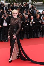 Julia Garner Rocks Gucci at Cannes 2025