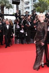 Julia Garner Rocks Gucci at Cannes 2025