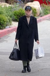Julia Garner Steps Out Amid Netflix’s FTX Series Buzz