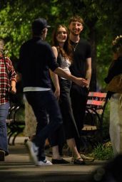 Julianne Moore Family Dinner Bar Pitti