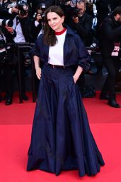 Juliette Binoche Cannes Film Festival 2025 Closing Ceremony