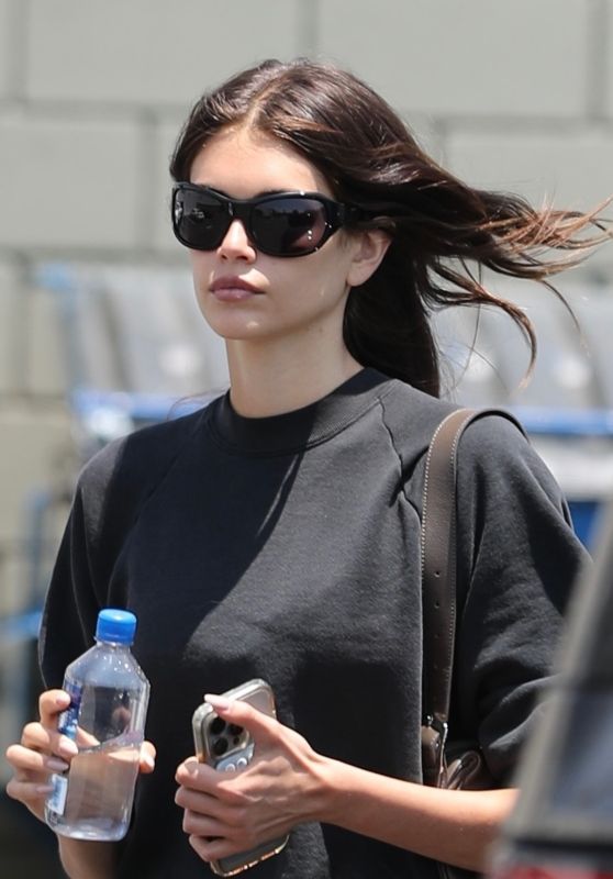 Kaia Gerber Hits Nike Training Studio, Los Angeles - May 27, 2025