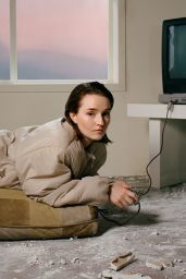 Kaitlyn Dever GQ HYPE Photoshoot May 2025