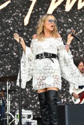 Kate Hudson Performs BottleRock Napa Valley Festival, Napa