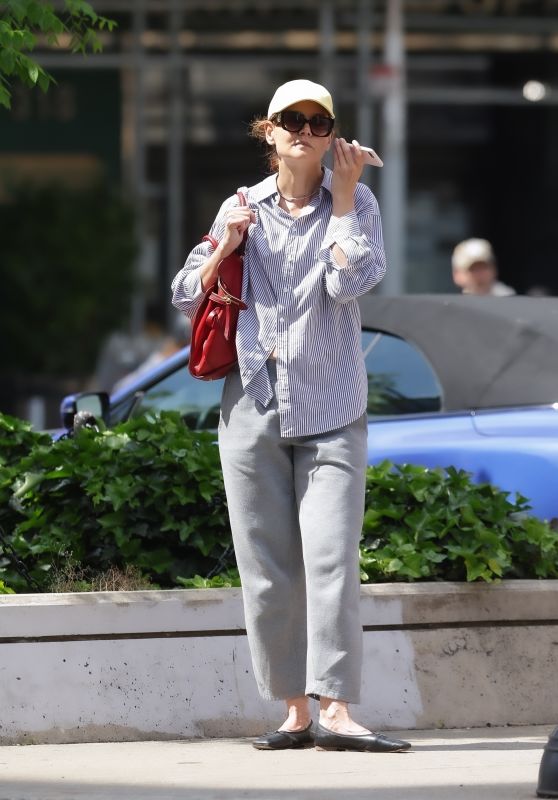 Katie Holmes - Solo Stroll Through SoHo, May 2025