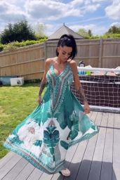 Katie Price Models JYYLDN Maxi Dress