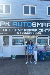 Katie Price Supports Hospice Wing Walk Bid