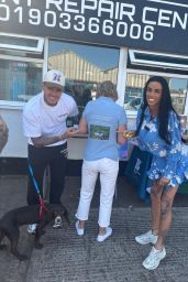 Katie Price Supports Hospice Wing Walk Bid