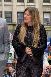 Kelly Clarkson Today Show Concert Style 05.10.2025
