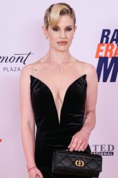 Kelly Osbourne Stuns 32nd Race Erase MS Gala LA 2025