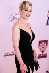 Kelly Osbourne Stuns 32nd Race Erase MS Gala LA 2025