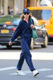 Kelly Ripa Steps Out in NYC in Casual Chic