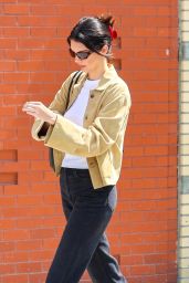 Kendall Jenner’s Effortless NYC Street Style 05.03.2025