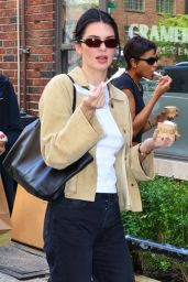 Kendall Jenner’s Effortless NYC Street Style 05.03.2025
