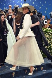 Kerry Washington Masters Modern Elegance at Met Gala 2025