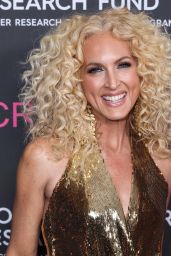 Kimberly Schlapman Stuns at An Unforgettable Evening 2025 Gala