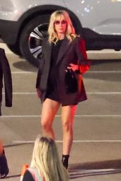 Kimberly Stewart Embraces Maternity Style at Beyoncé’s Tour