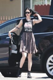Krysten Ritter Casual Los Angeles Outing