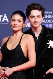 Kylie Jenner Timothée Chalamet Red Carpet Debu