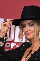 Lainey Wilson Wins Big at 2025 ACM Awards