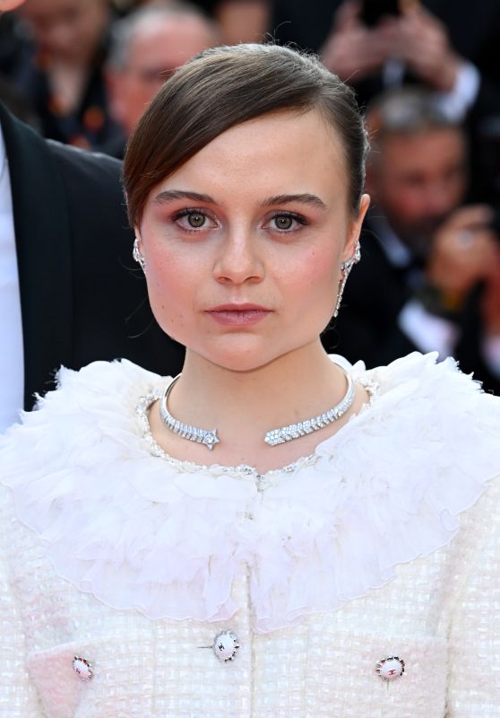 Lena Urzendowsky Cannes Film Festival 2025 Closing Ceremony