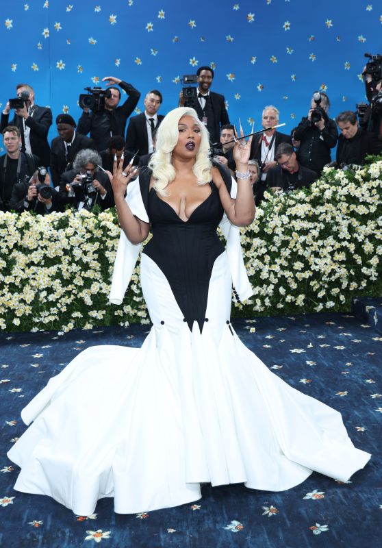 Lizzo Redefines Glamour at Met Gala 2025