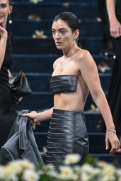Lorde Returns to Met Gala in Thom Browne Masterpiece