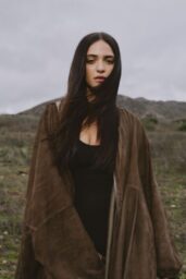 Luna Blaise Debuts Earthy Style for Elle Summer 2025