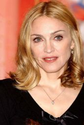 Madonna Shares ‘Lotsa de Casha’ with Young Readers in NYC